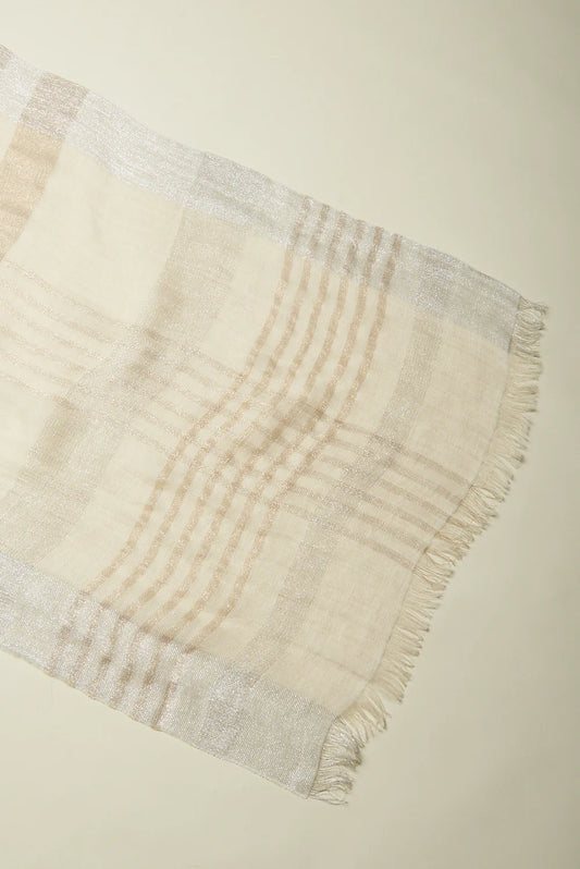 Linen, viscose and Lurex stole