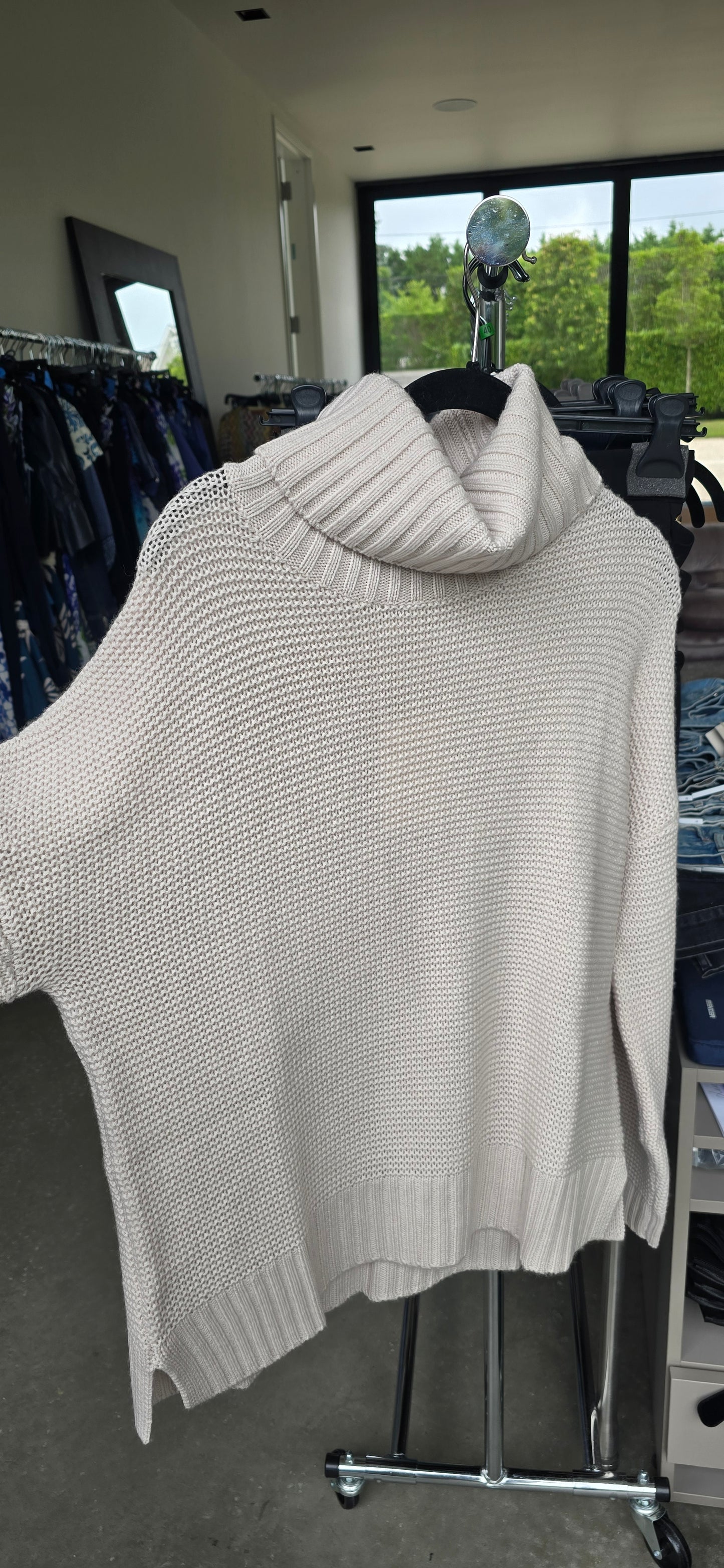 Garter T-Neck sweater
