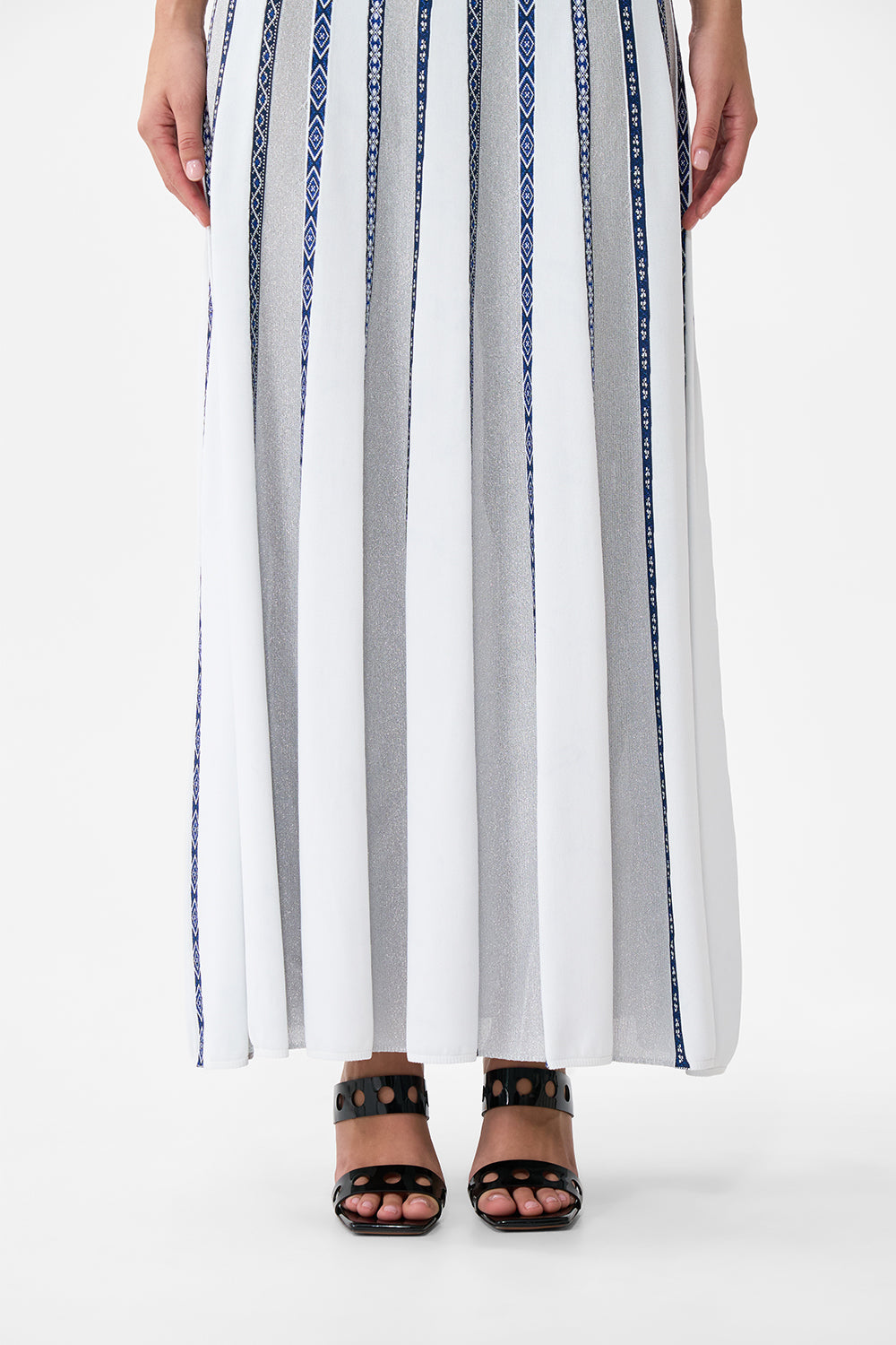 HALTER NECK KNIT DRESS WITH SILK TIE