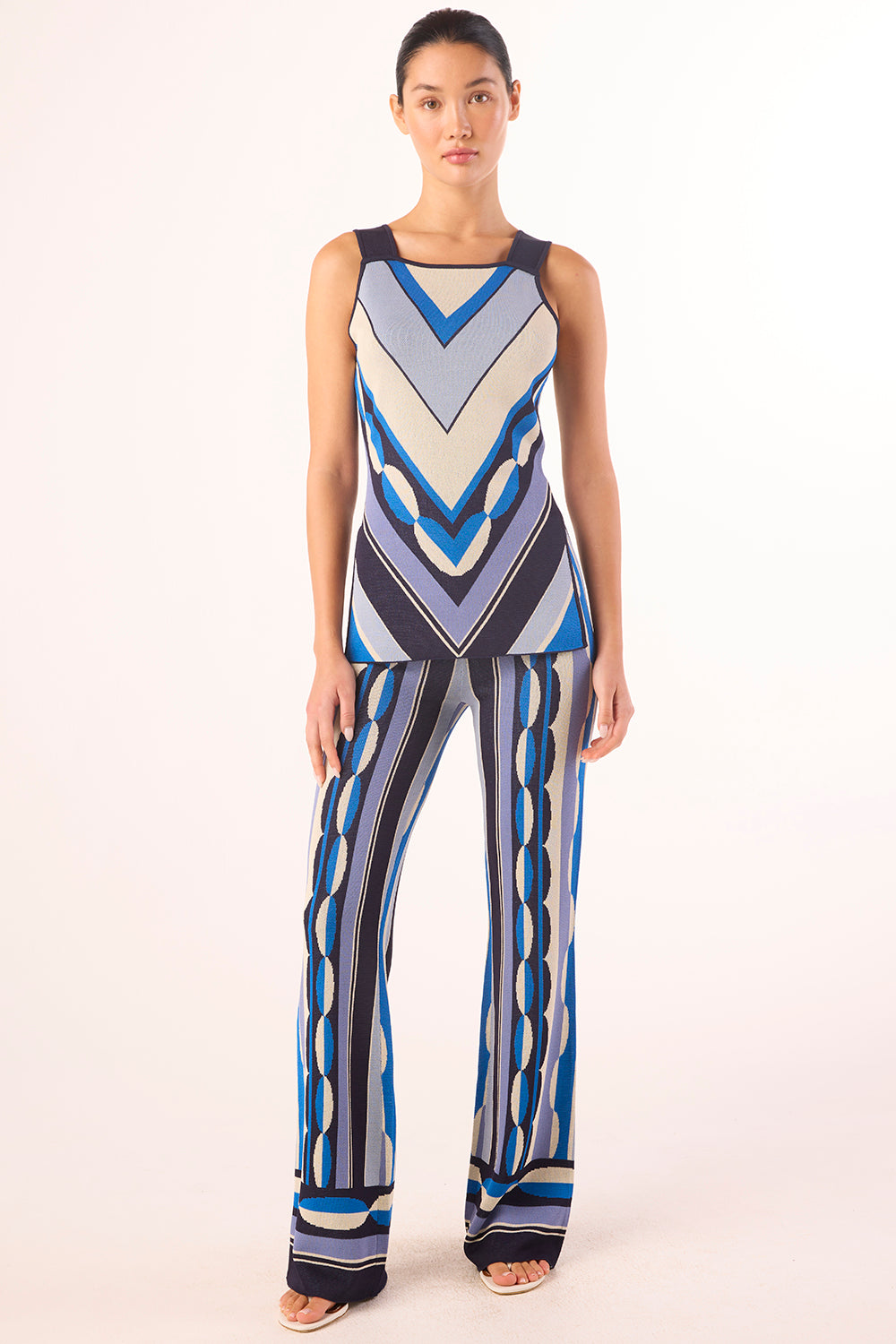 GEO STRIPE KNIT