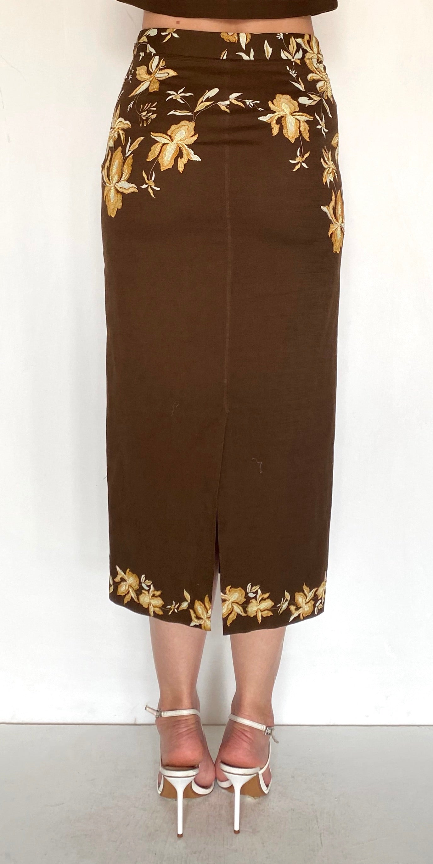 FITTED MIDI SKIRT