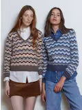 Cropped Pointelle Wavy Stripe V