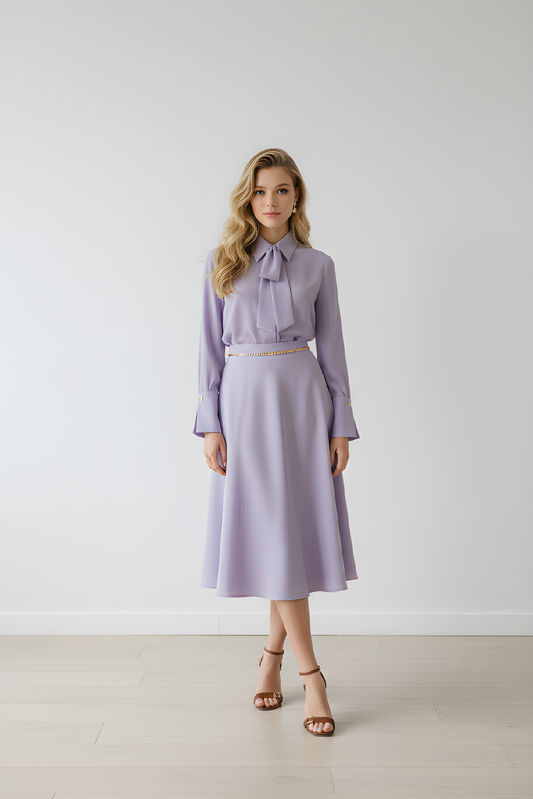 Skirt in duchess satin fabric with jewel logo