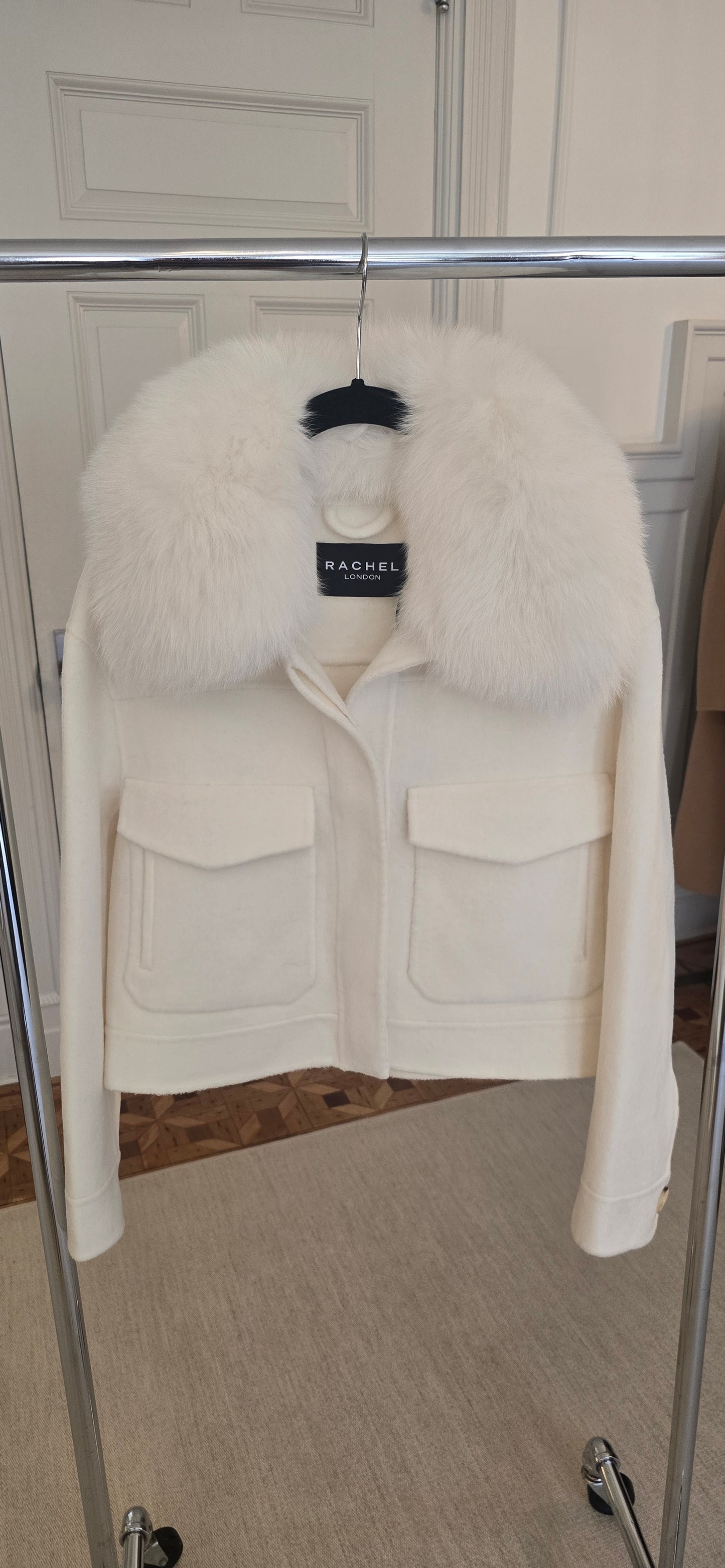 Short jacket with Fox Fur
