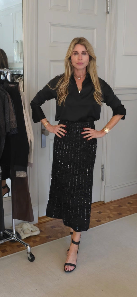 Knitted skirt with sequins